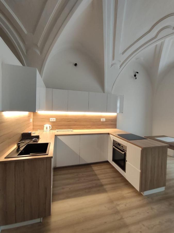 Apartman U Klavdie Besztercebánya Kültér fotó