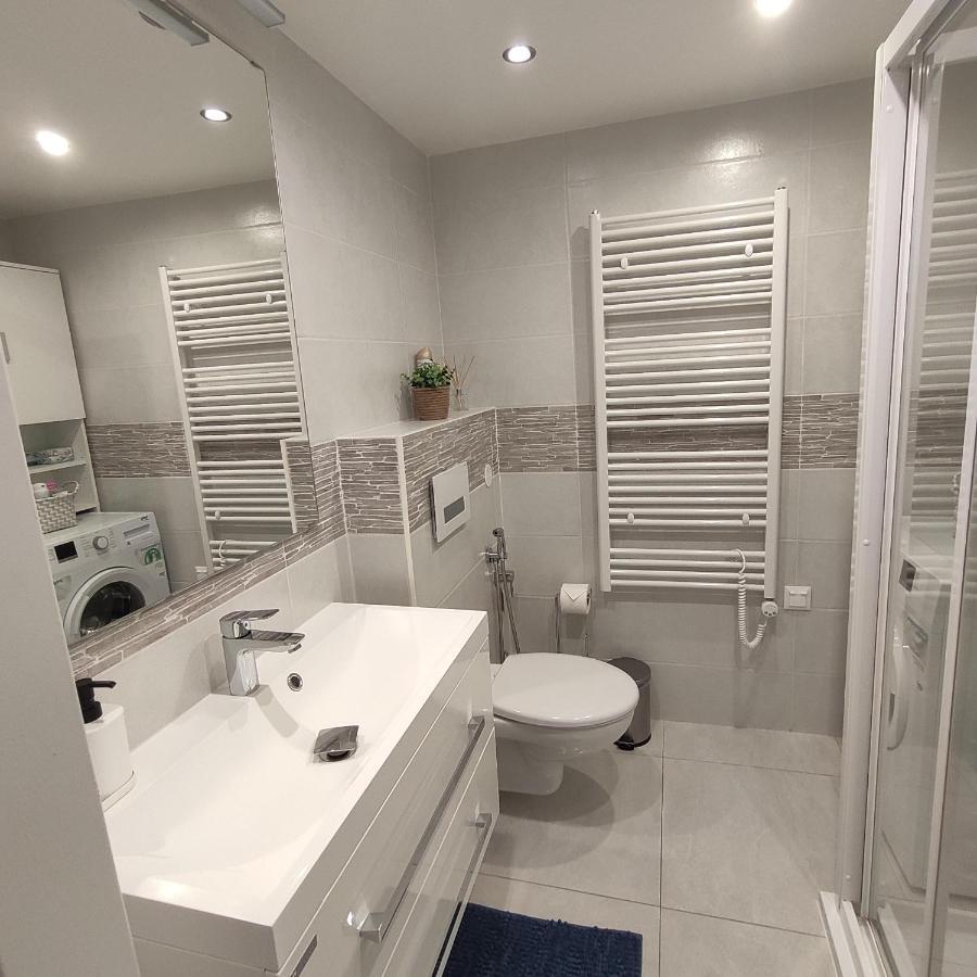Apartman U Klavdie Besztercebánya Kültér fotó